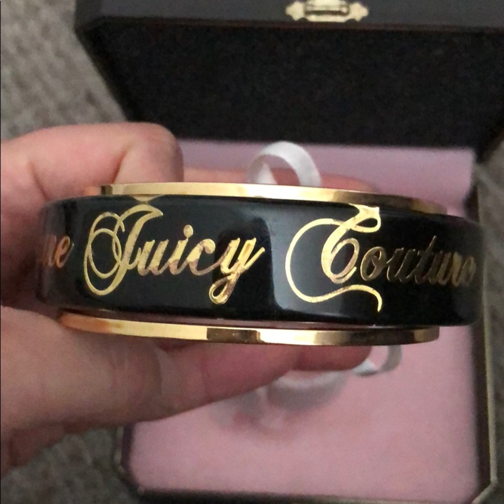 Juicy Couture Acrylic bracelet